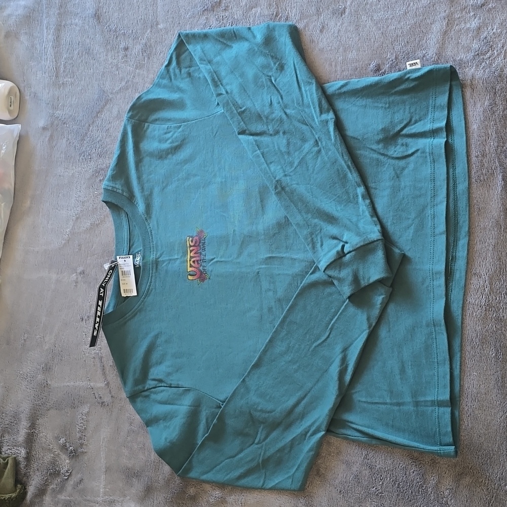 Vans long sleeve crop top